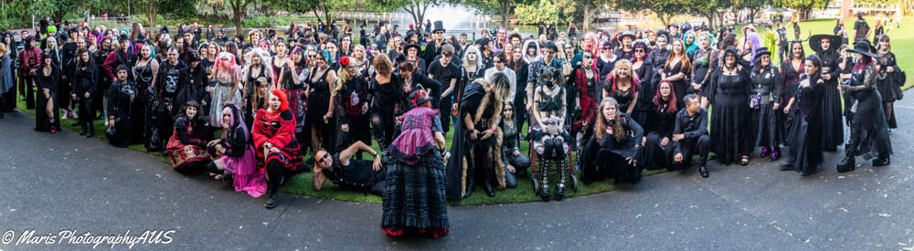 Panoramic photo of attendees at the Brisbane Gothic & Alternative Picnic 2023