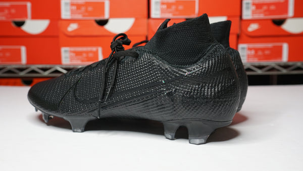 NIKE MERCURIAL SUPERFLY VII ELITE REVIEW PLAY.