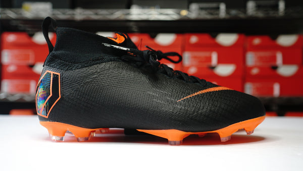 Nike MAGISTAX Finale II TF Turf Soccer Shoes Black Crimson