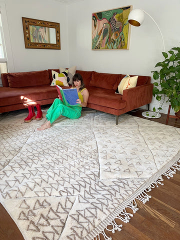 How to Choose a Living Room Rug