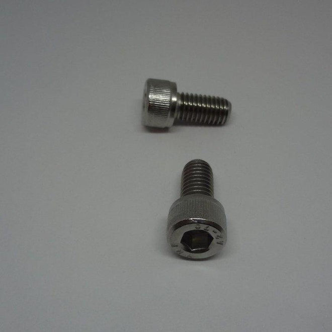 metric socket head cap screw with captive flat washer