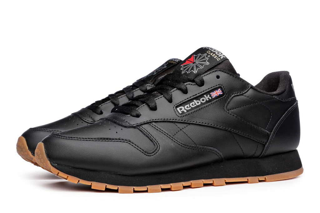 black classic reebok shoes