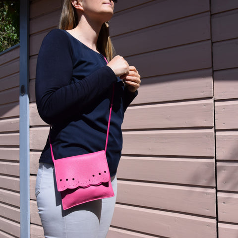 Pink leather bag, Katve