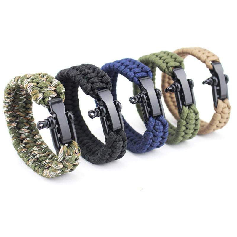 paracord bracelet shackle