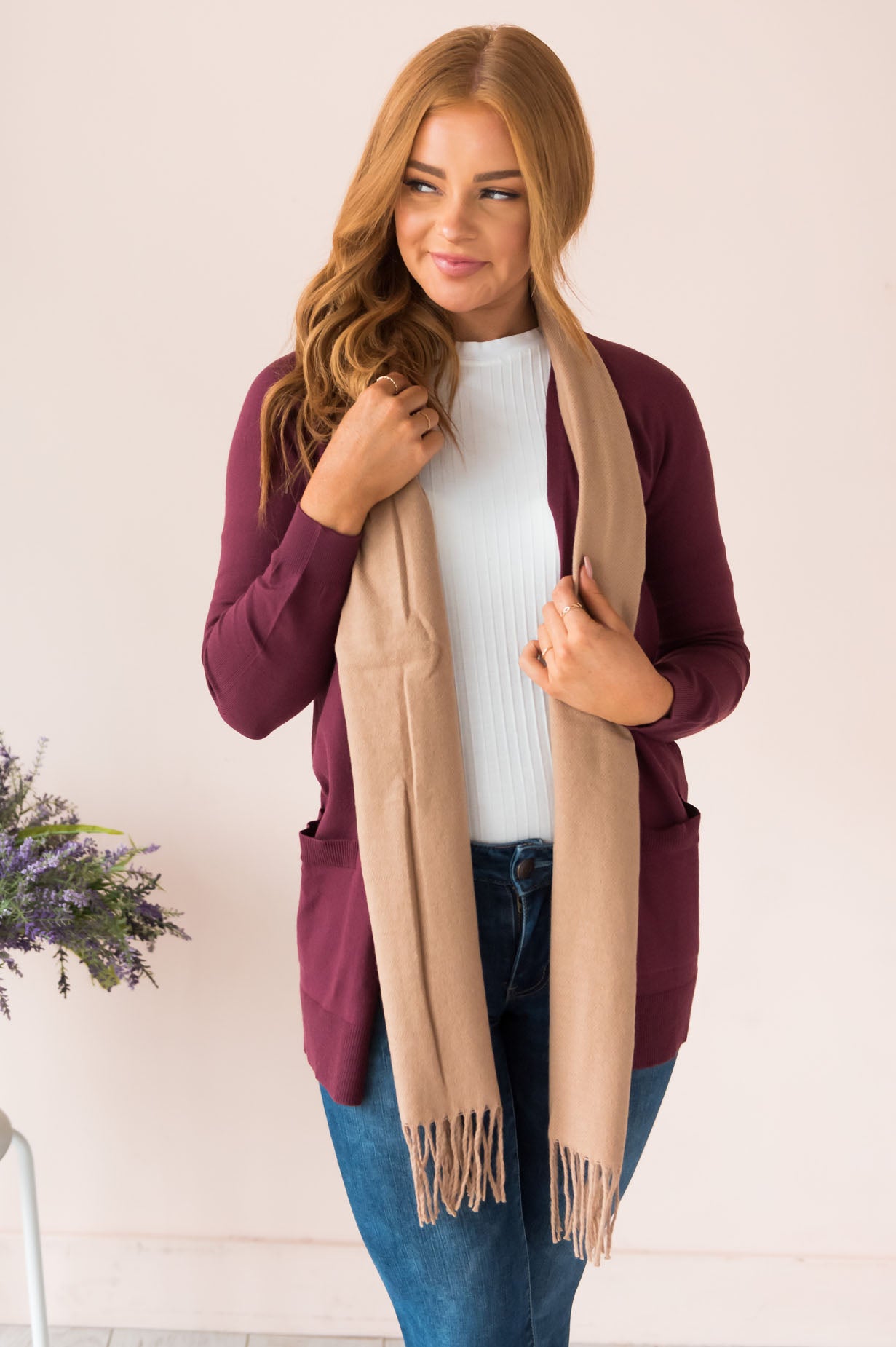 Cozy & Stylish Fringed Edge Scarf