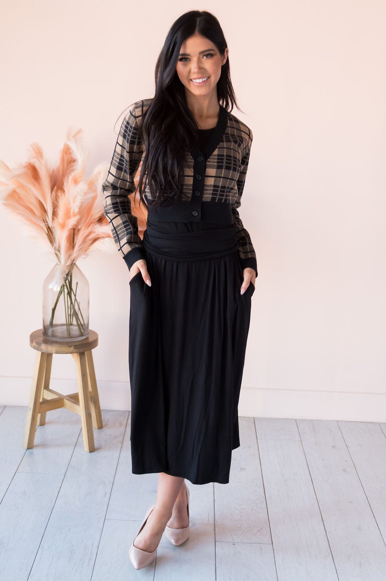 Back In Black Modest Pocket Skirt