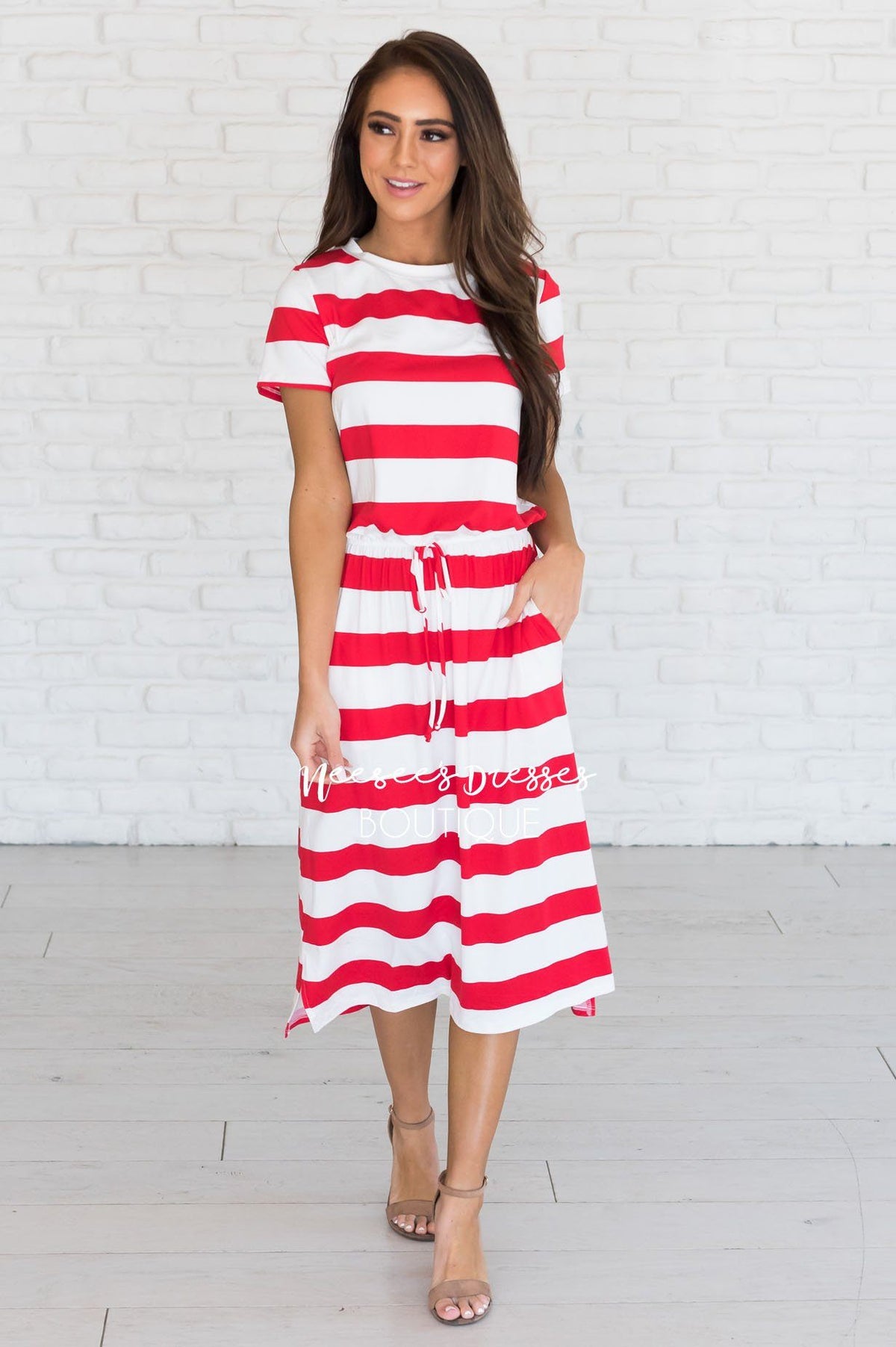 The Hannah Modest Mid-Length Dress - NeeSee's Dresses