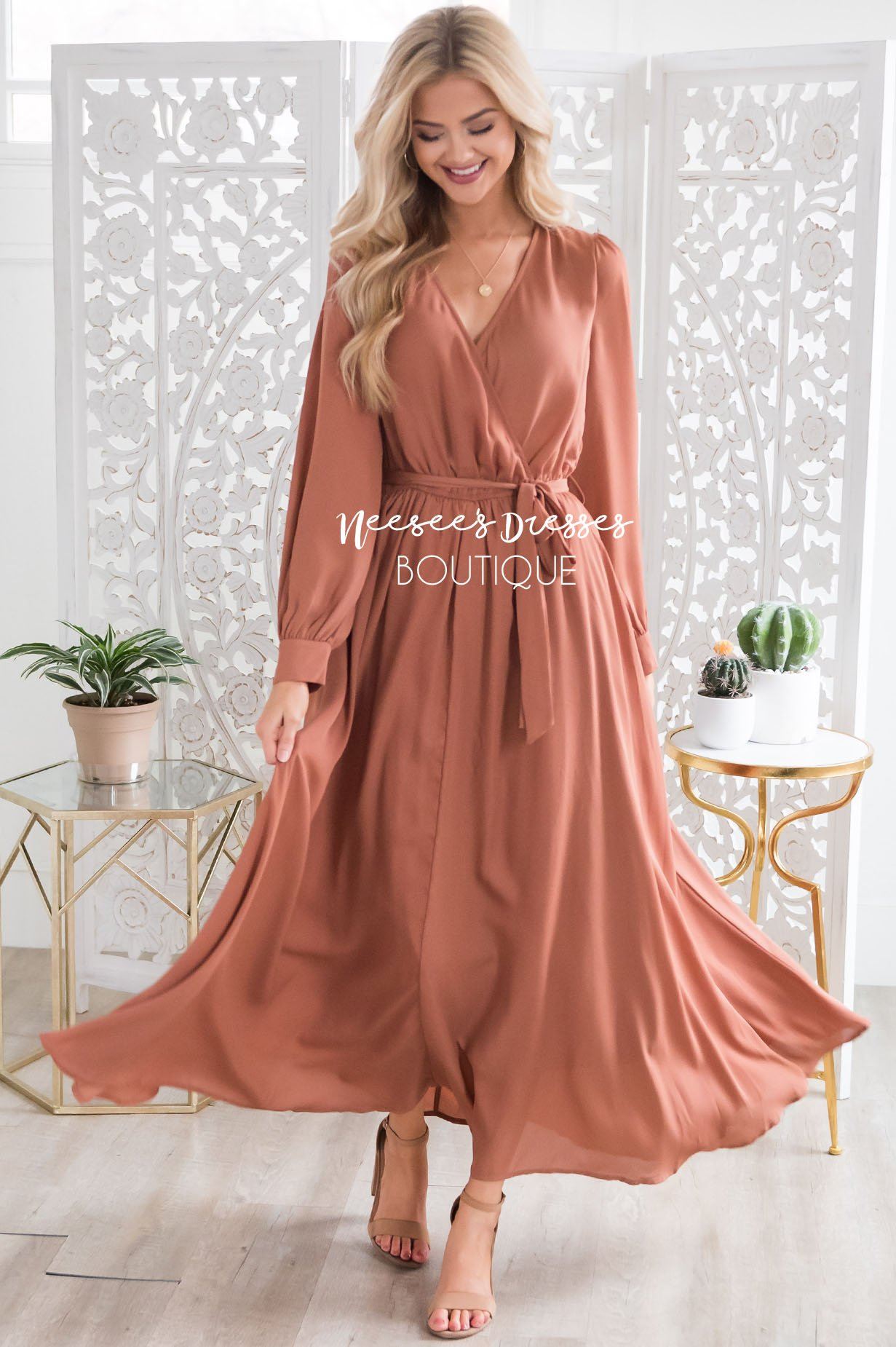 neesee's dresses boutique