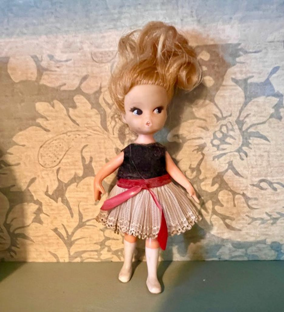 A Pippa doll