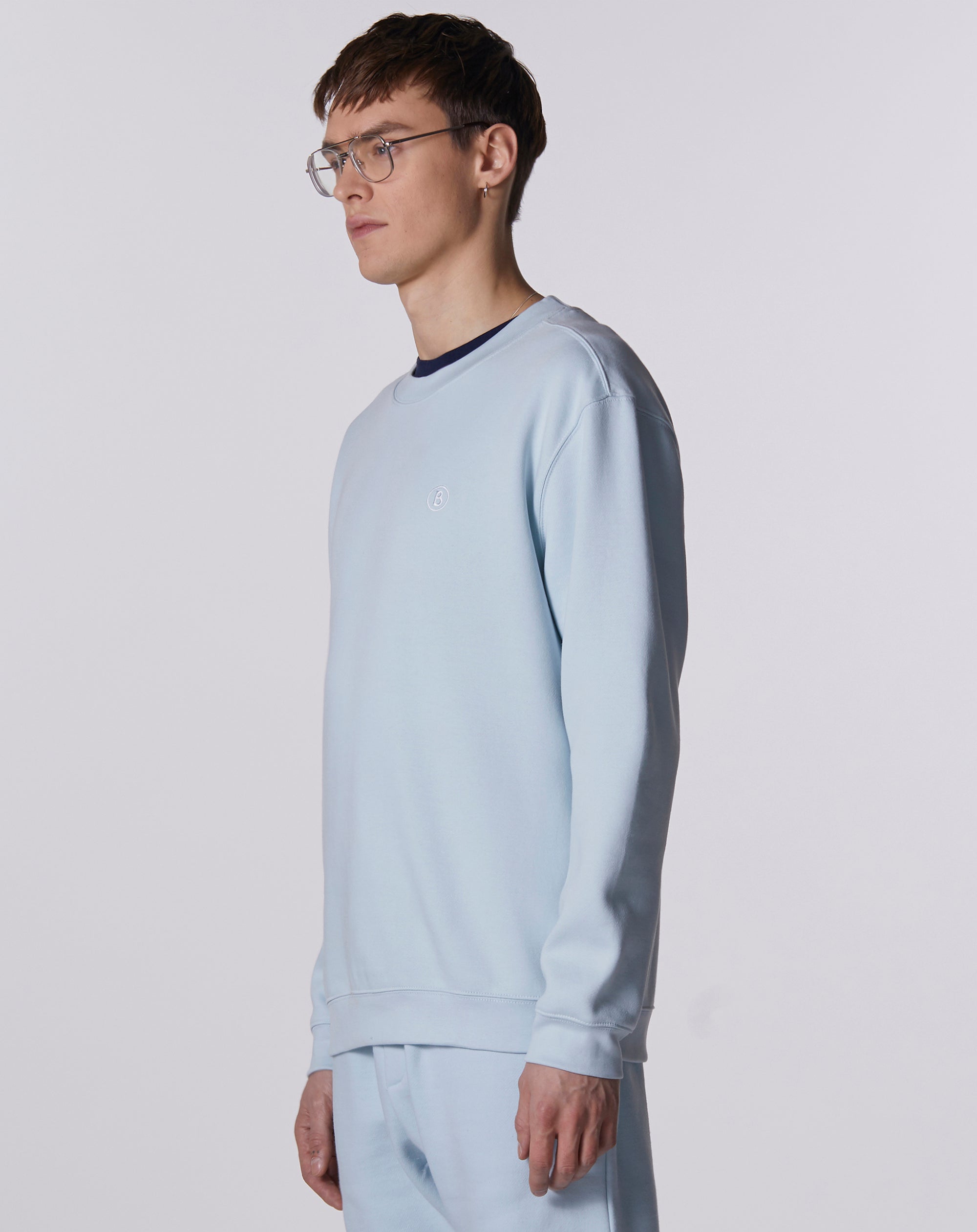 pale blue sweatshirt mens