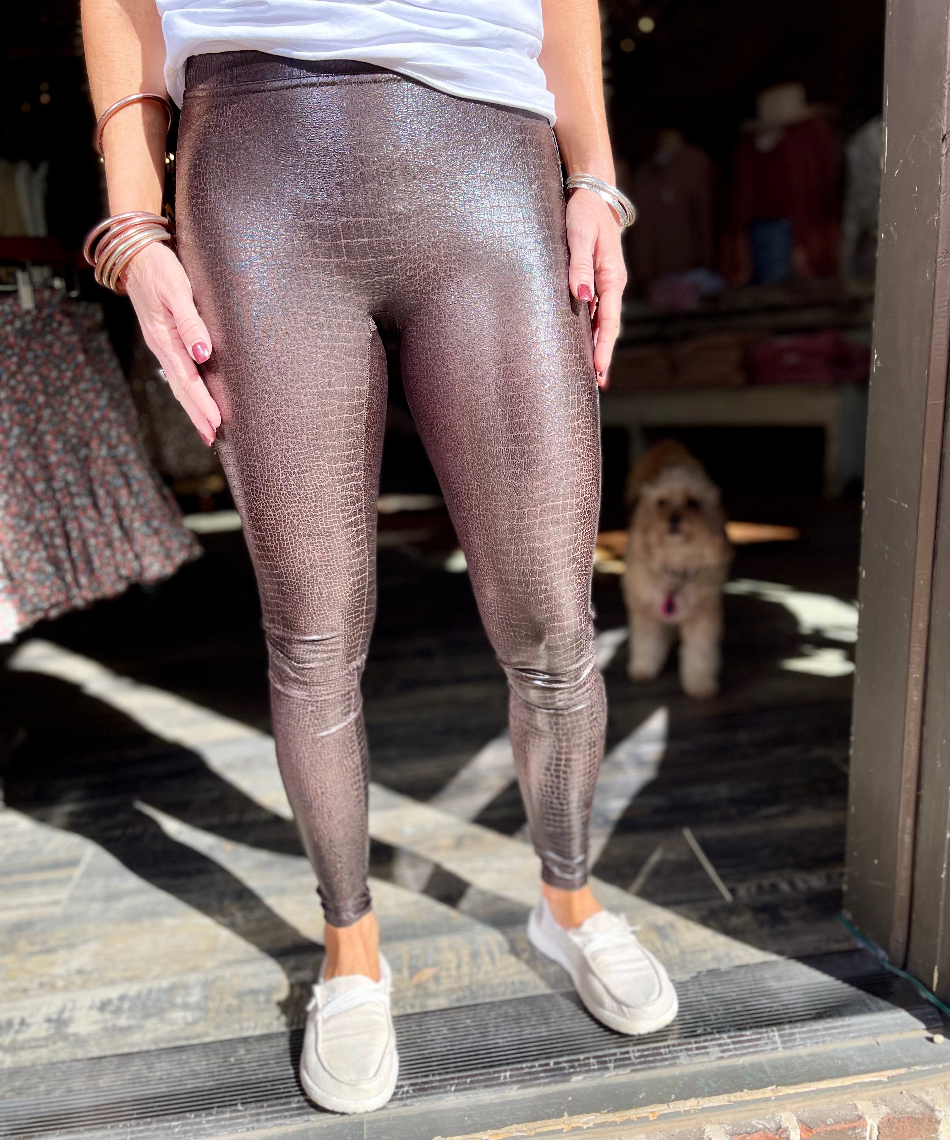 SPANX 20303 Faux Leather Croc Shine Leggings in Darkened Olive Glossy S/P