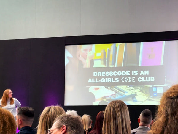 Toni Scullion presenting Dresscode at the Inspiring Learning Festival 2022