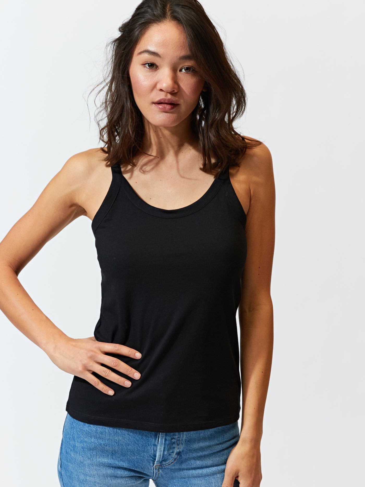 Women'S Invincible Cami Tank in Heather Grey – Threads 4 Thought
