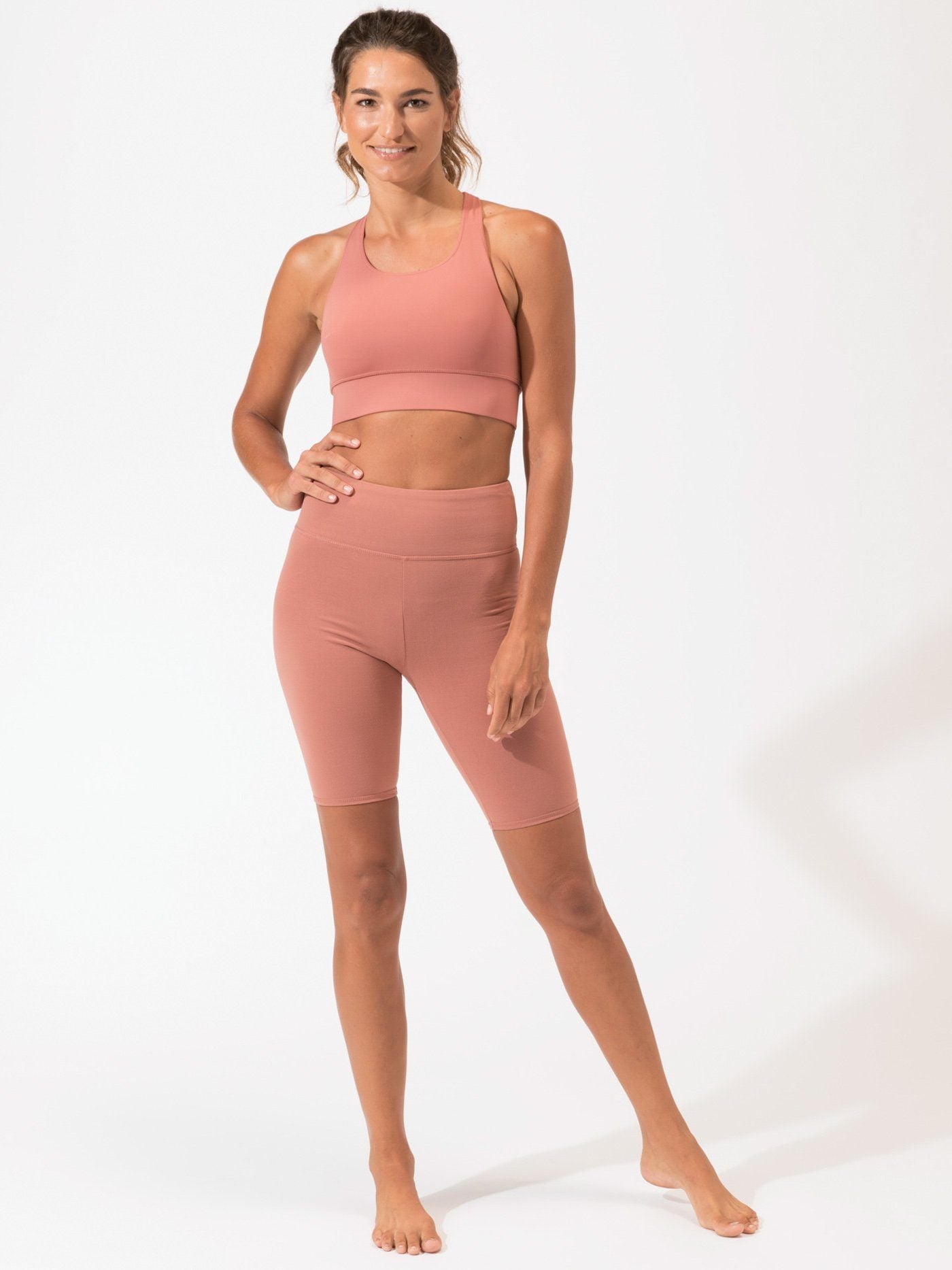 Elevate Legging in Cinnamon – Threads 4 Thought