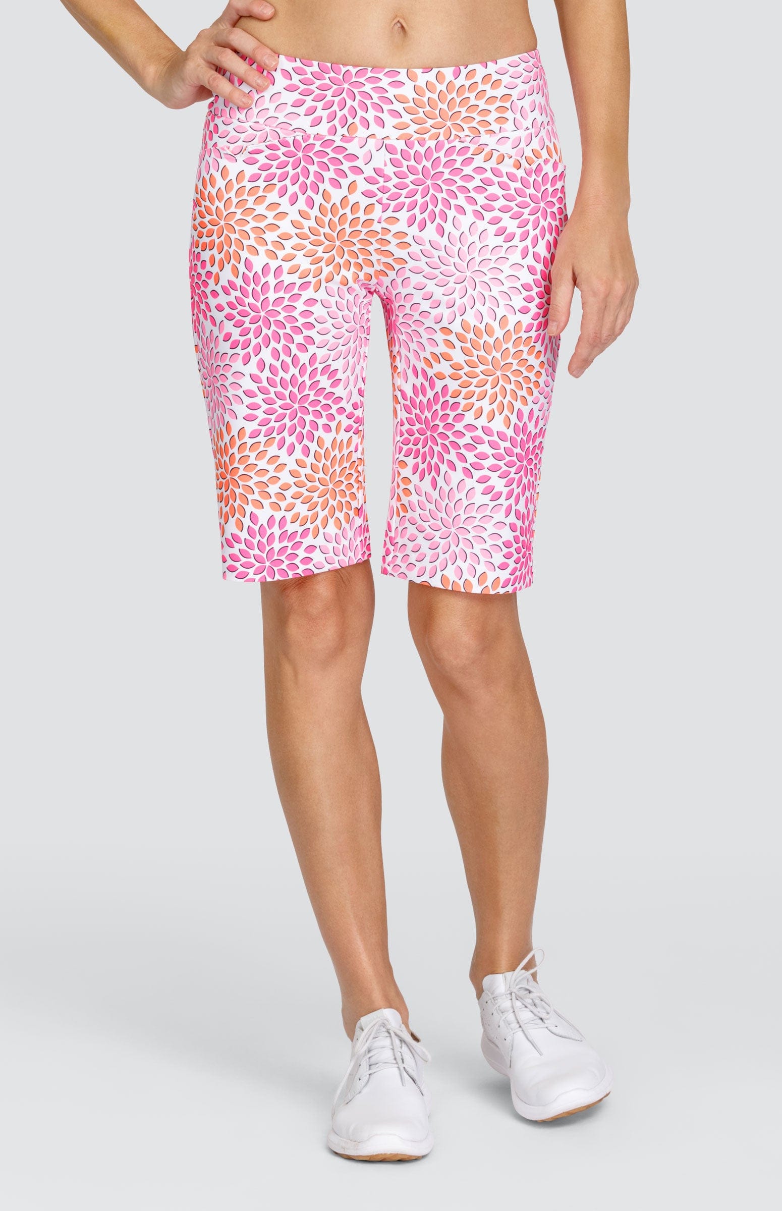 TAIL Tanner 21-inch Shorts - Mosaic Petals