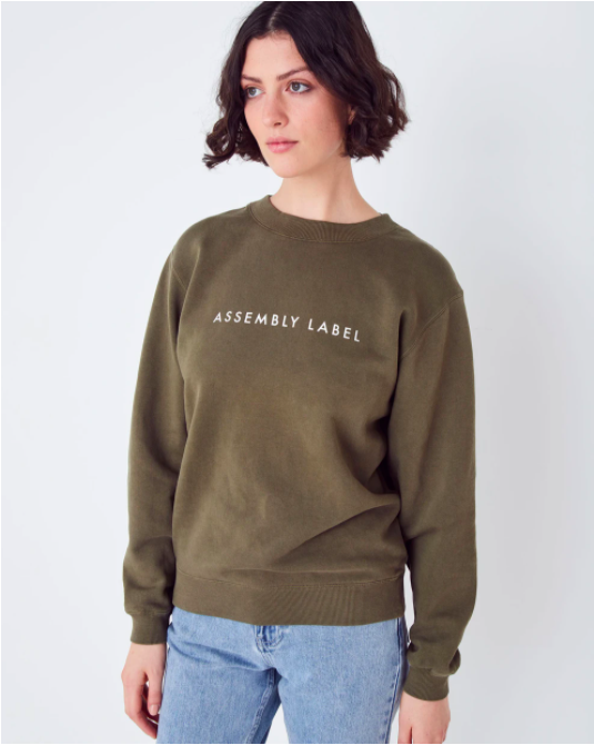 assembly label green jumper