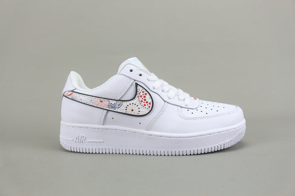 Women's and Men's NIKE AIR FORCE 1 LNY 