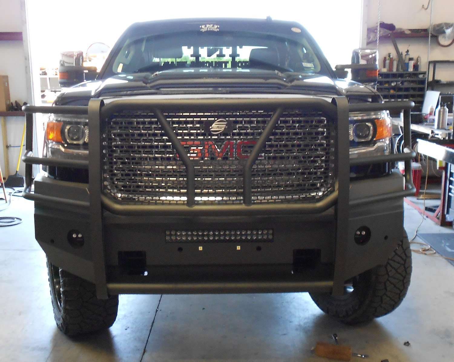 STEELCRAFT HD ELEVATION FRONT BUMPER GMC SIERRA 2500HD/3500HD 2015-2019 60-10460