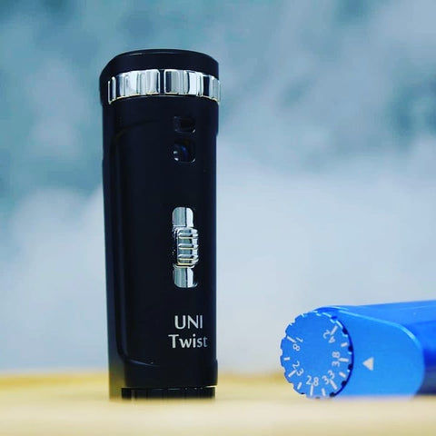 Yocan UNI Twist - Fully Universal Cartridge Vaporizer