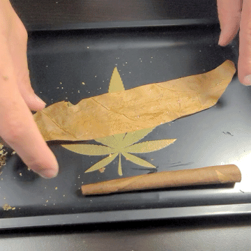 How to Roll a Cross Blunt