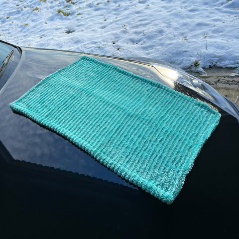 Hybrid drying towel marine