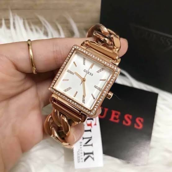 guess w1030l4