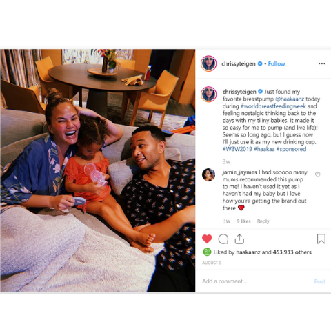 Chrissy Teigen Haakaa World Breastfeeding Week