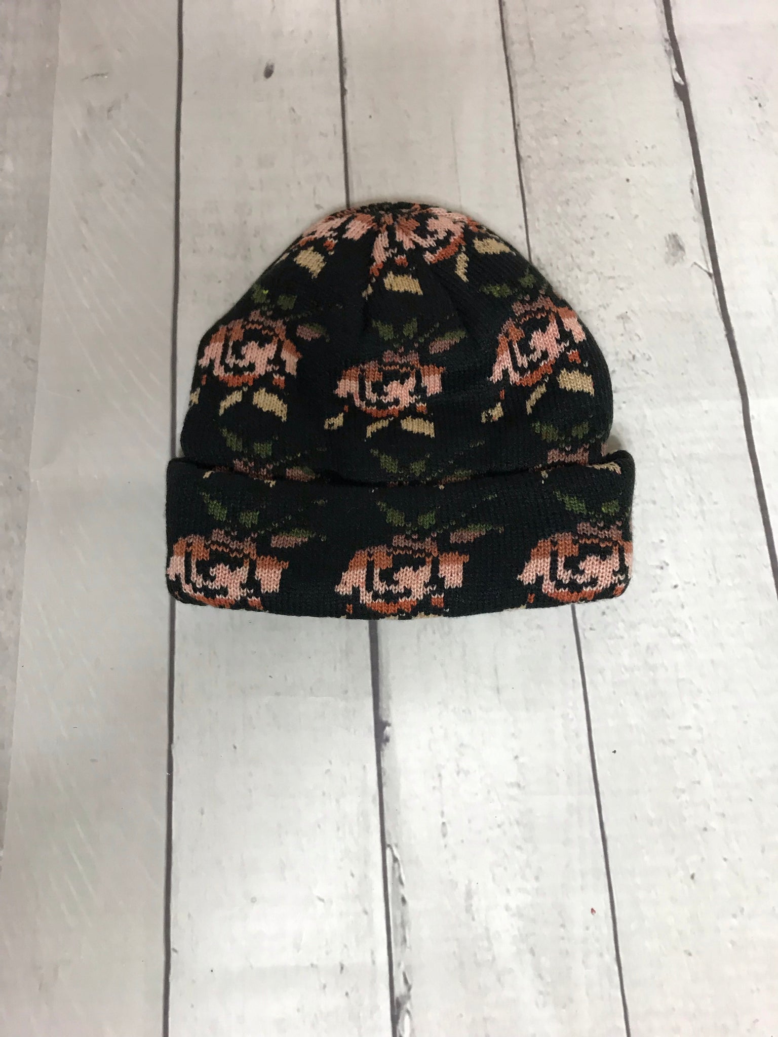 supreme rose beanie