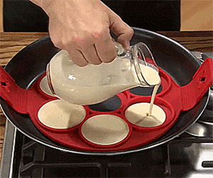 Non-Stick Pancake Maker