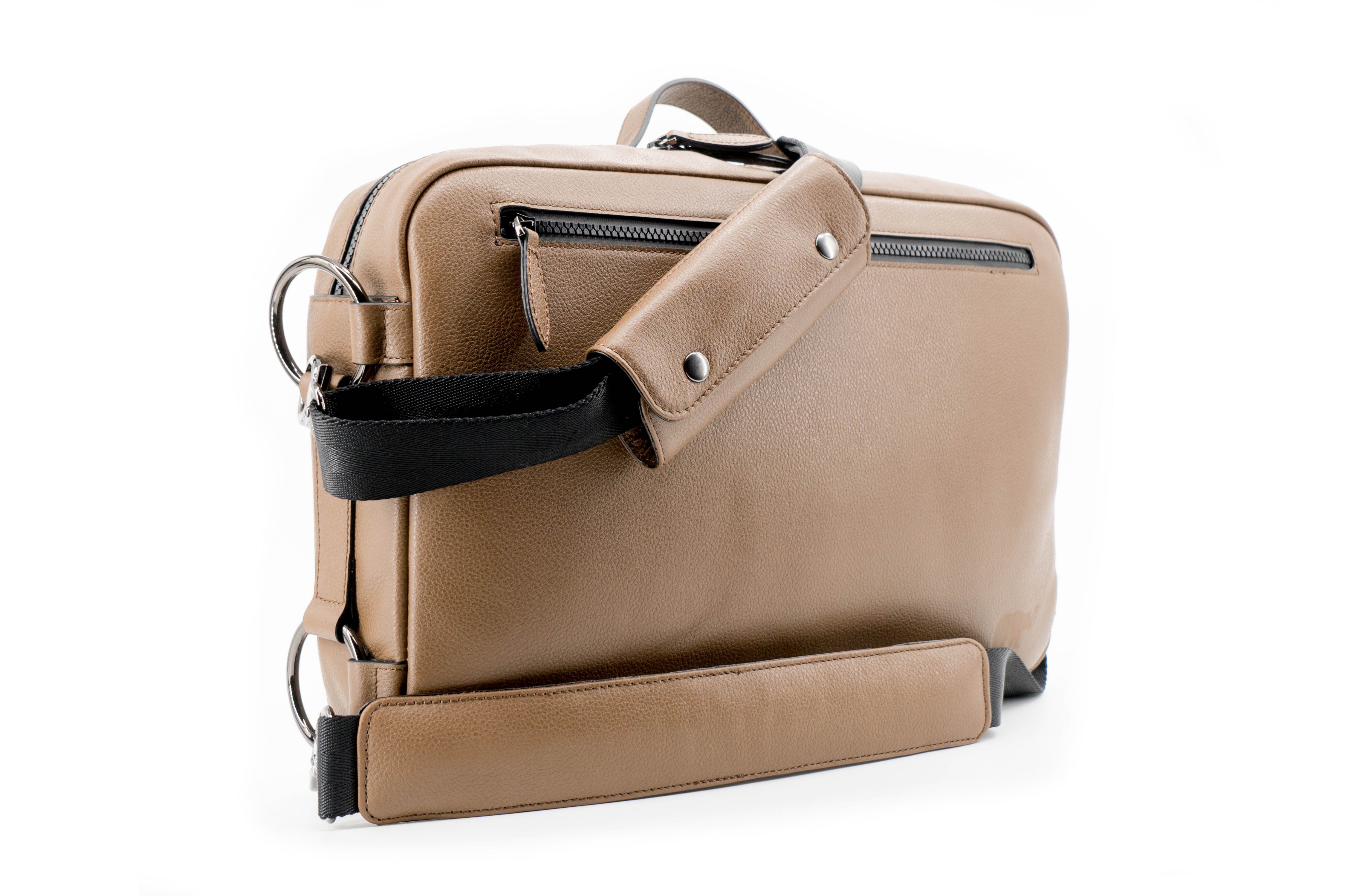 The Meridian Leather Messenger Bag – WP Standard