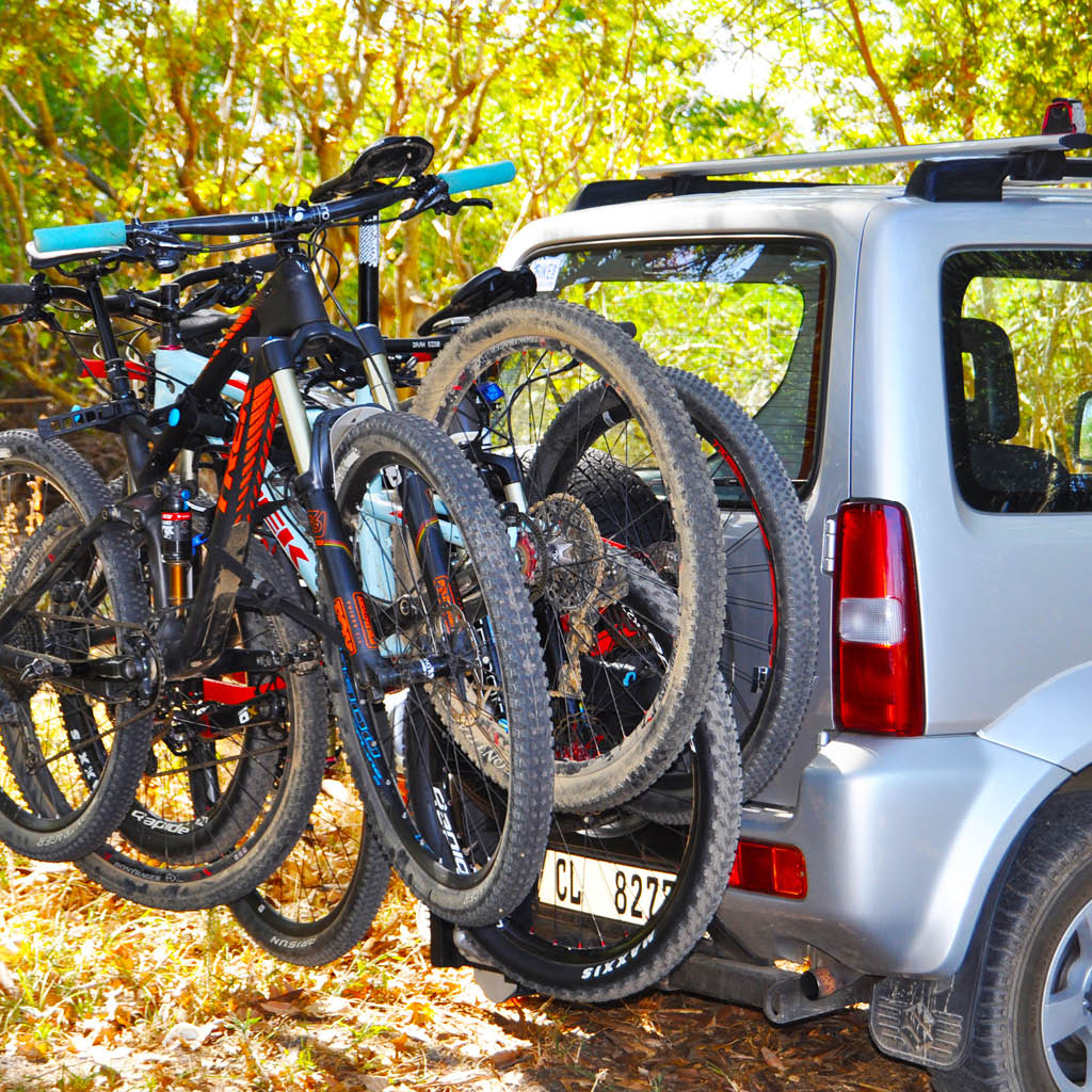 4 bike hanging rack