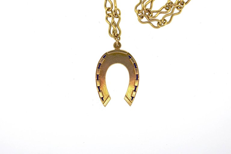 Mid-Century Modern Gold Horseshoe Pendant Necklace | Keyamour