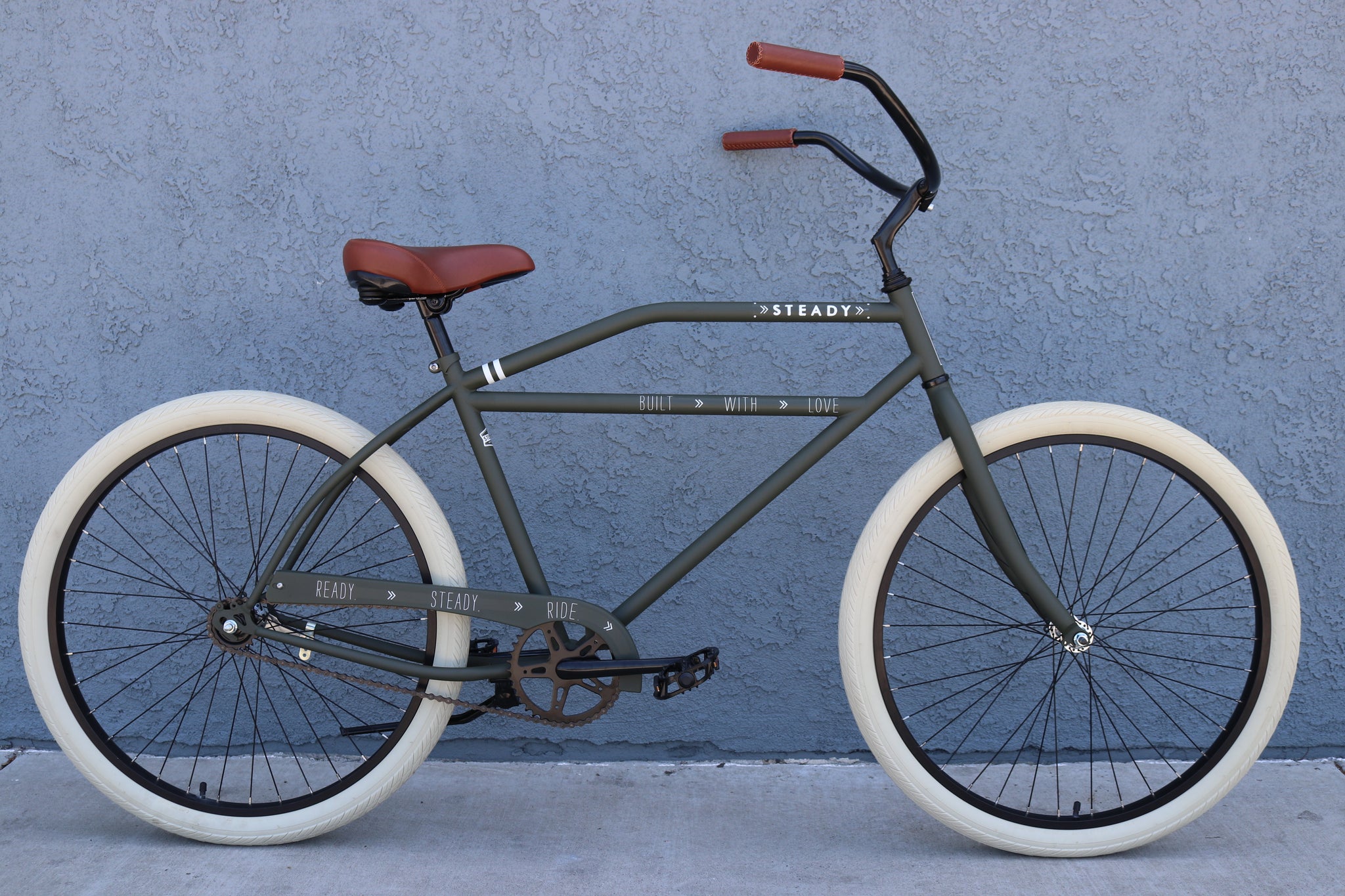 green beach cruiser bike