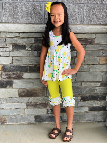 Ava cute lemon outfit