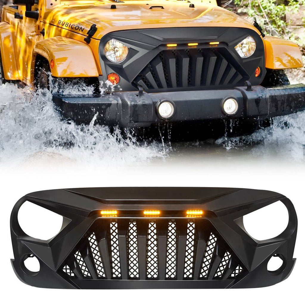 07-18 Jeep Wrangler JK Goliath Grille w/ LED Amber Lights | AMOFFROAD