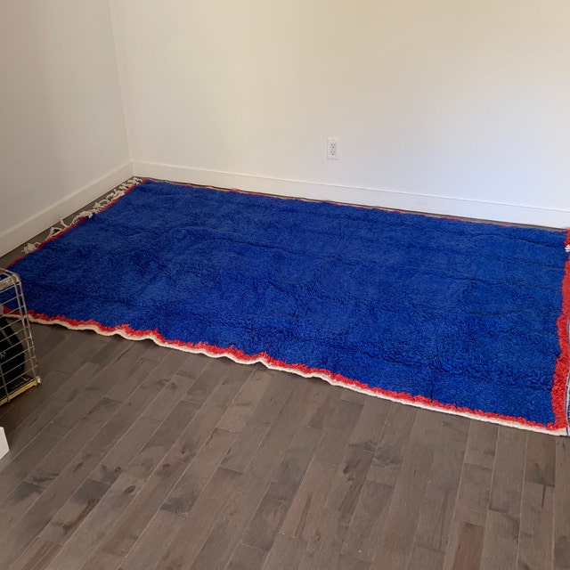 alfombra marroquí azul
