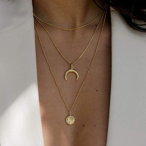 How to Layer Necklaces: 8 Ways to Master the Layered Necklace