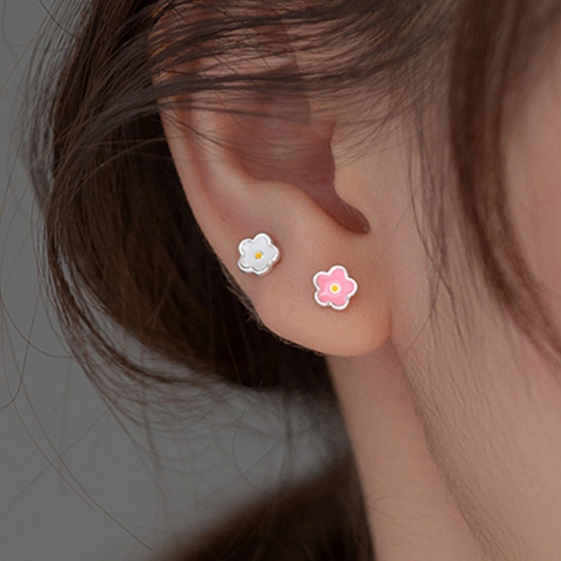 Balloon Dog Stud Earrings – The Loot NYC