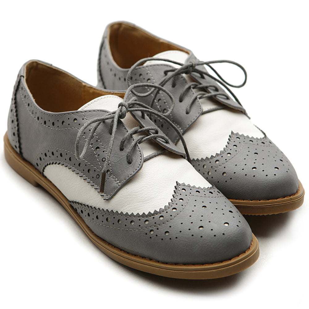 Ollio Womens Flat Shoe Wingtip Lace Up Two Tone Oxford 2741