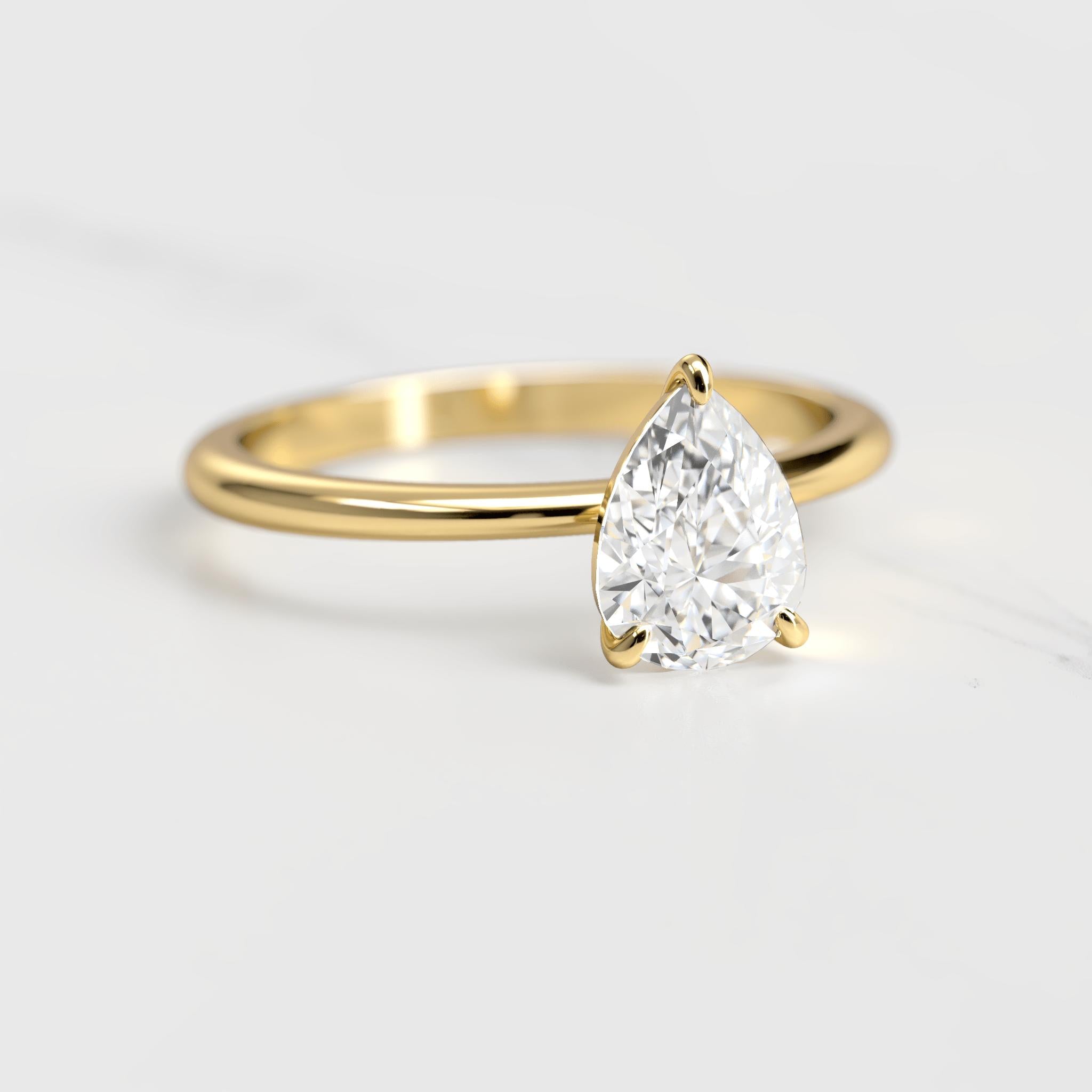 Pear Tapered Solitaire Diamond Ring - 18k yellow gold / 0.5ct / lab diamond