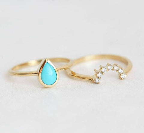 Turquoise solitaire with a matching diamond ring