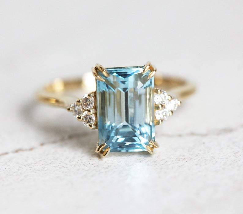  Sienna Aquamarine Gold Ring