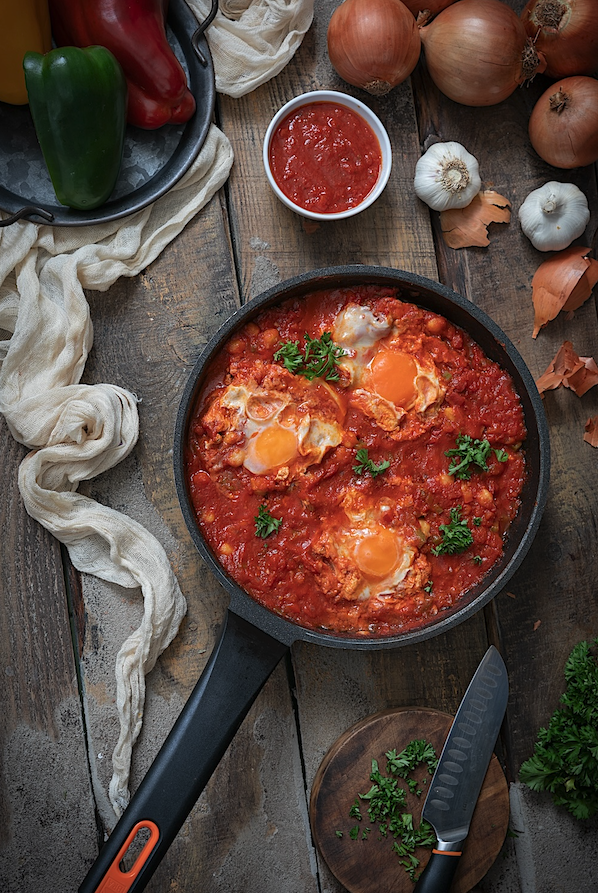 Garbanzos con huevos turcos