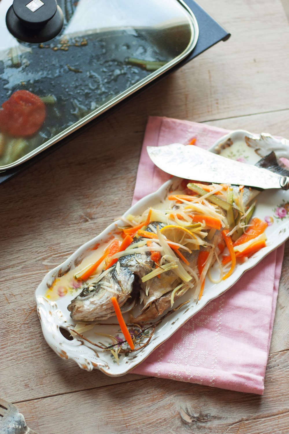 Lubina en papillote con verduritas - Cocina con BRA