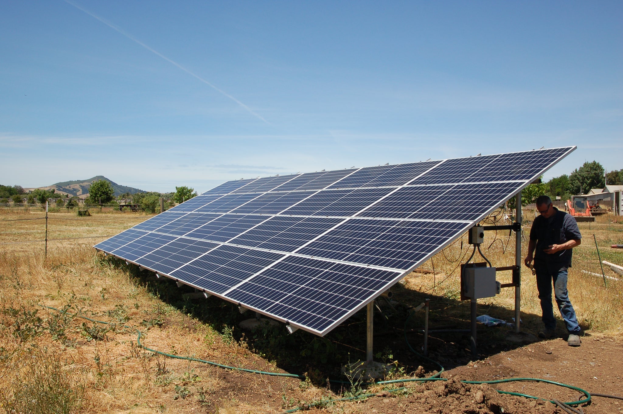 7kW Ground Mount Solar Installation Kit - 7000 Watt Solar PV System