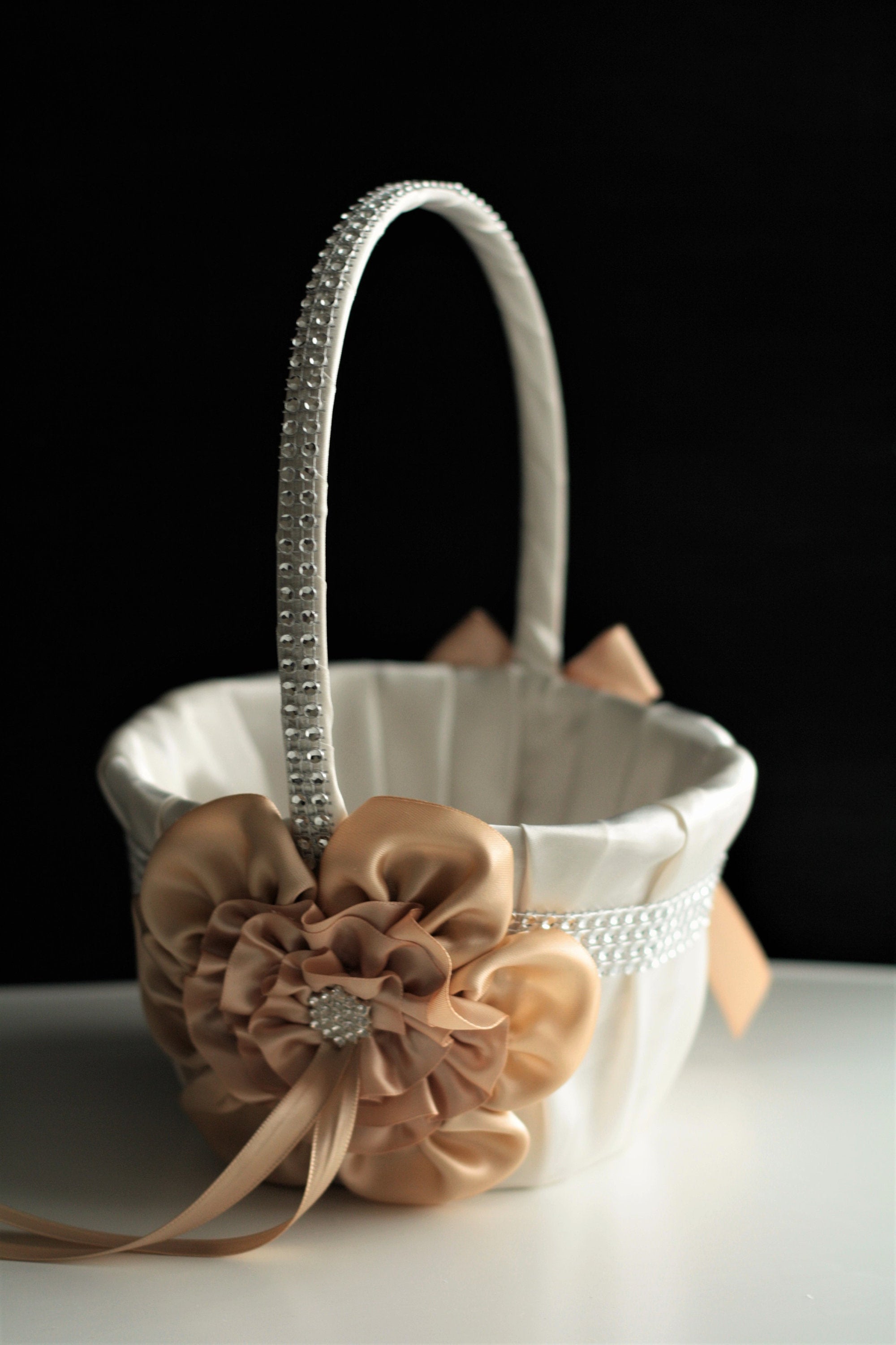 Beige Wedding Basket, Champagne Flower 