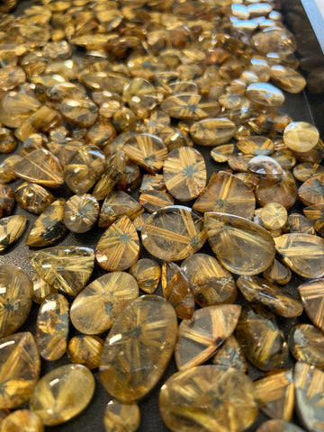 golden quartz gemstones