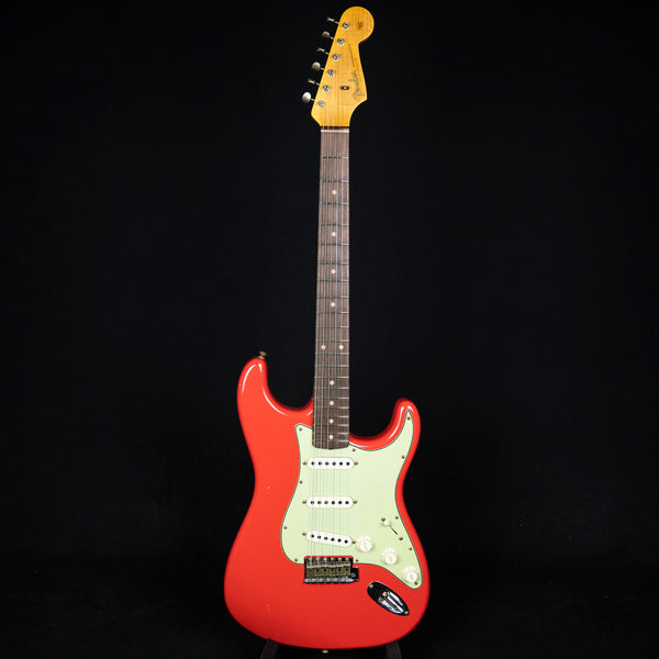Fender Custom Shop Ltd '62/'63 Stratocaster Journeyman Rosewood Fingerboard Fiesta Red (CZ560159)