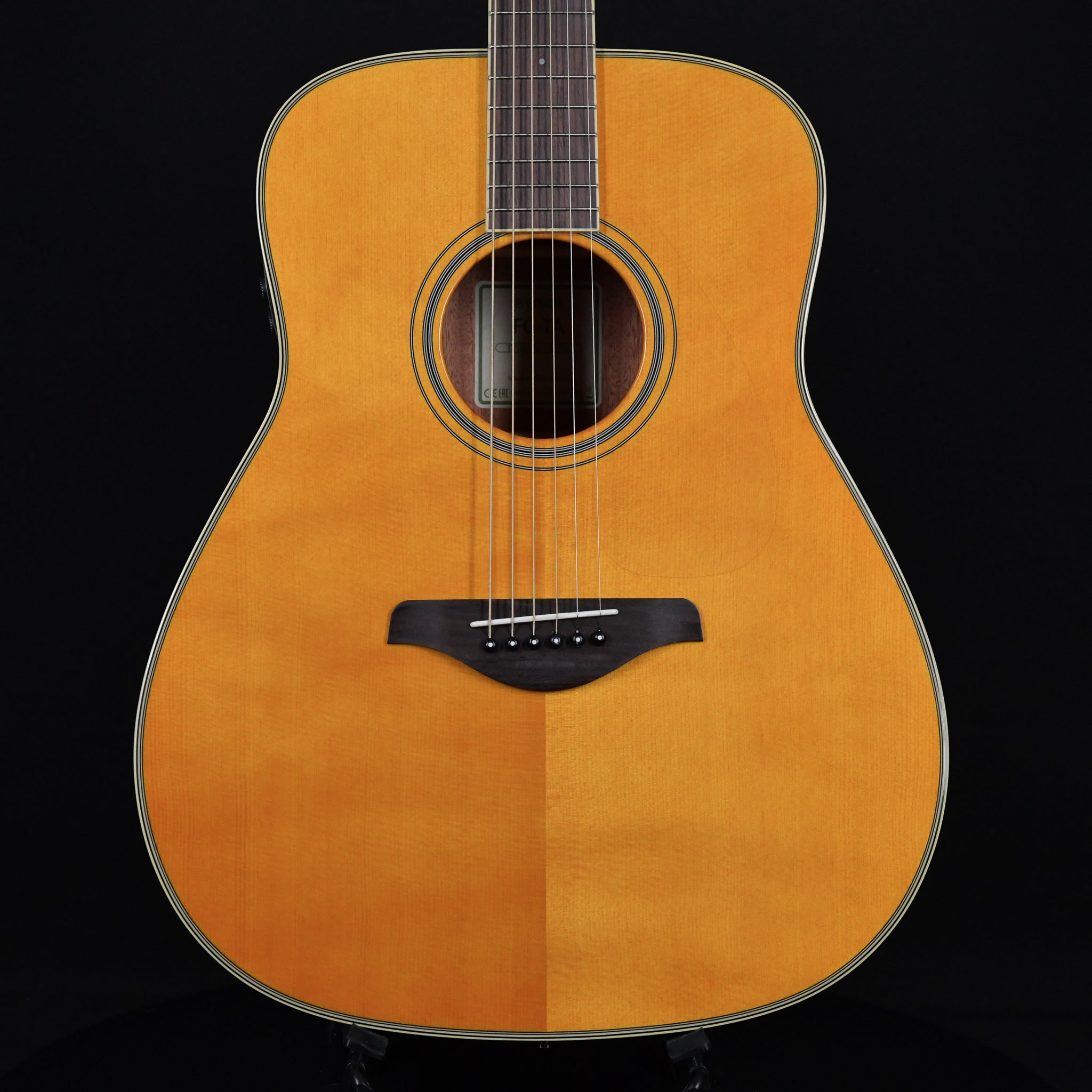 YAMAHA GC45II - Guitare classique C45 - Exclusivité Cultura