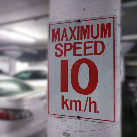 Maximum Speed Sign For Residential Underground Garage